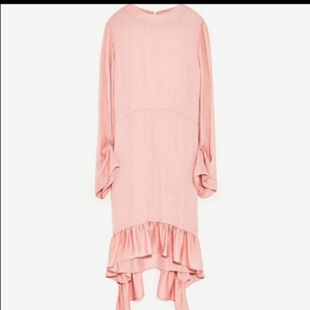 Barbie Core Zara Blogger Favorite Frilled Pink Midi Dress - Picture 4 of 11